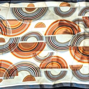 Oscar de la Renta Cream/Brown/Black Circles